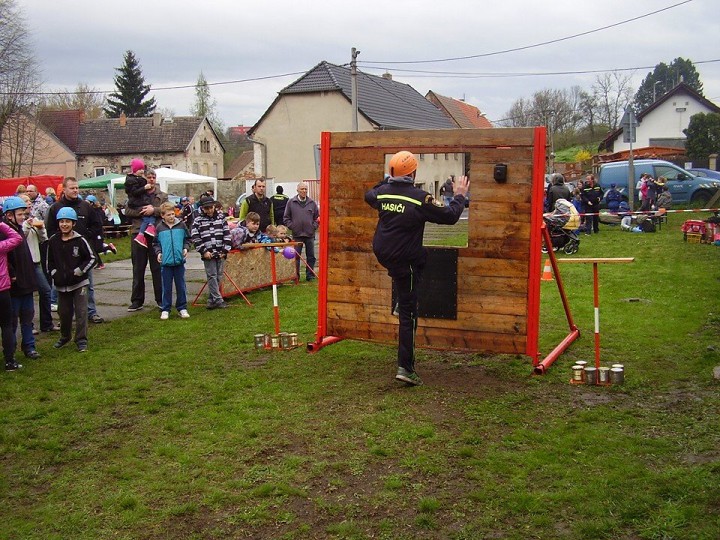img00017.jpg